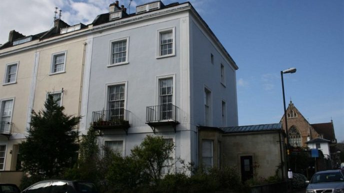 A 2 bed Georgian flat in Bristol - Retrofit West