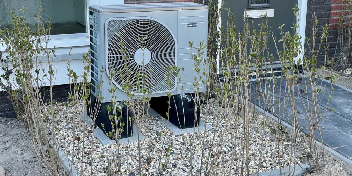 Completion of a heat pump installation on a home - Retrofit West